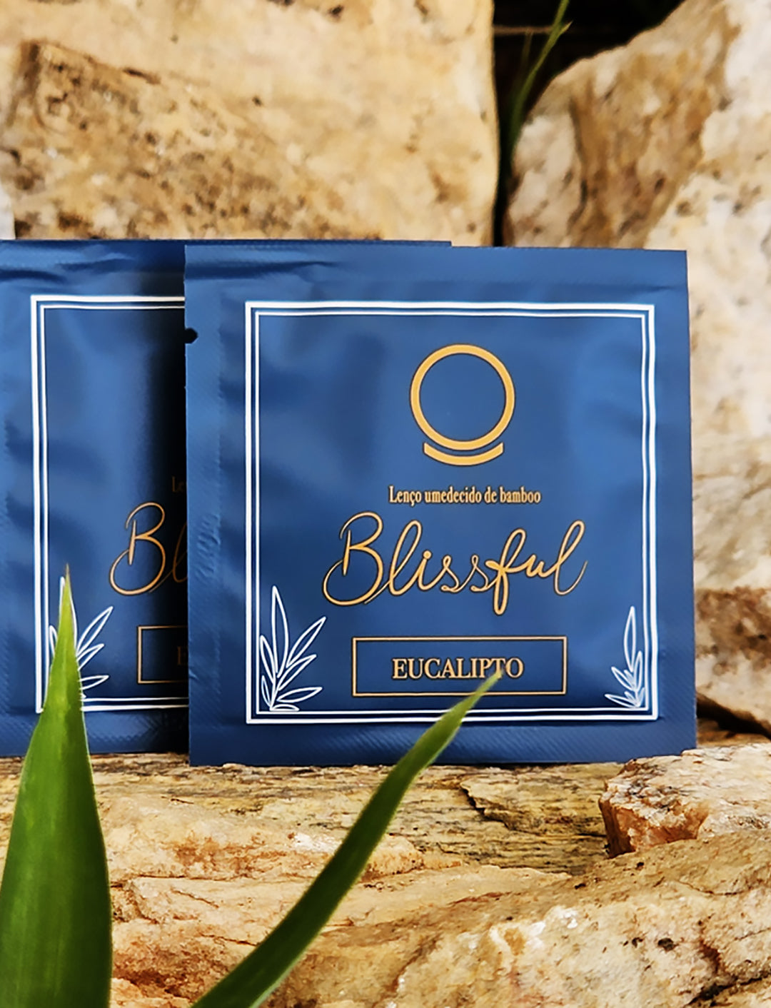 Blissful – Lenços Umedecidos de Bambu com Óleos Essenciais – Eucalipto | 50 Unidades